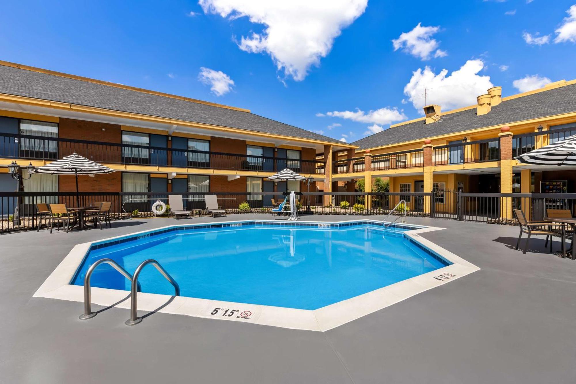 Best Western - Fayetteville Esterno foto